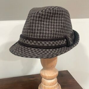 The Hatter Co Grey and Black Houndstooth Vintage Fedora Hat